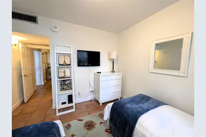 5161 Collins Ave #208, Miami Beach, FL 33140 - Photo 21