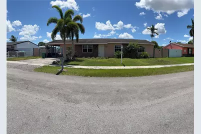30704 SW 188th Ct, Homestead, FL 33030 - Photo 1