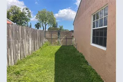 30704 SW 188th Ct, Homestead, FL 33030 - Photo 11