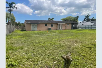30704 SW 188th Ct, Homestead, FL 33030 - Photo 7