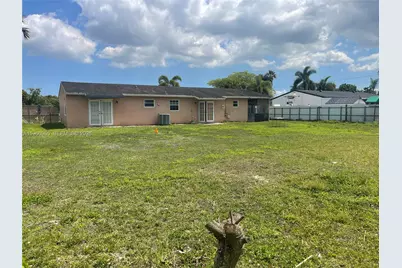30704 SW 188th Ct, Homestead, FL 33030 - Photo 9