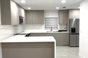 860 SE 9th Ct, Hialeah, FL 33010 - Photo 1