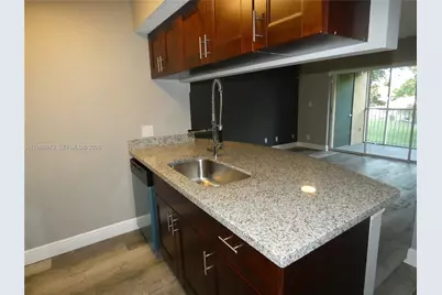 5740 Rock Island Rd #291, Tamarac, FL 33319 - Photo 5