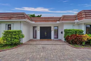 19710 NE 23rd Ave, Miami, FL 33180 - Photo 5