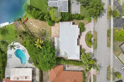19710 NE 23rd Ave, Miami, FL 33180 - Photo 7