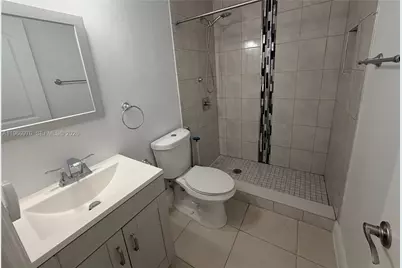 426 NW 134th Ct, Miami, FL 33182 - Photo 11