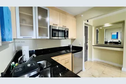 2670 E Sunrise Blvd, Fort Lauderdale, FL 33304 - Photo 31