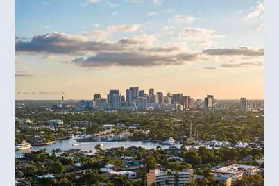 2670 E Sunrise Blvd, Fort Lauderdale, FL 33304 - Photo 21