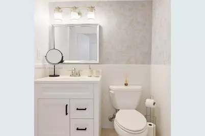 17021 N Bay Rd #906, Sunny Isles Beach, FL 33160 - Photo 19