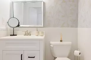 17021 N Bay Rd, Sunny Isles Beach, FL 33160 - Photo 19