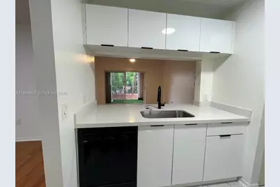 12124 Saint Andrews Pl #305, Miramar, FL 33025 - Photo 5