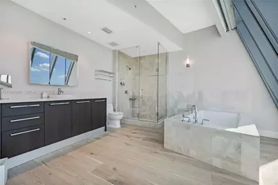 17121 Collins Ave #4803, Sunny Isles Beach, FL 33160 - Photo 31