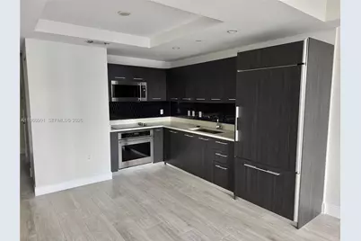 45 SW 9th St #3404, Miami, FL 33130 - Photo 25