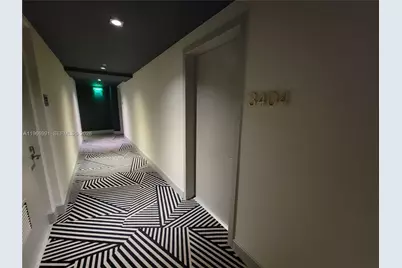 45 SW 9th St #3404, Miami, FL 33130 - Photo 33