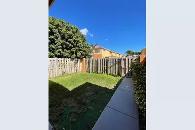 24063 SW 109th Ave, Homestead, FL 33032 - Photo 17