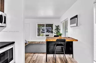 1313 NE 11th St, Fort Lauderdale, FL 33304 - Photo 9