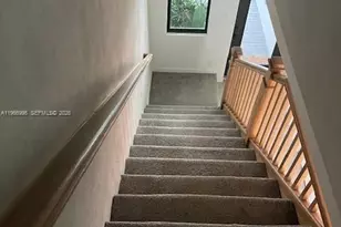 2526 Pierce St, Hollywood, FL 33020 - Photo 9