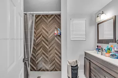 411 N 61st Ave, Hollywood, FL 33024 - Photo 17