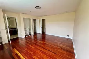 10672 SW 77th Ave, Pinecrest, FL 33156 - Photo 11