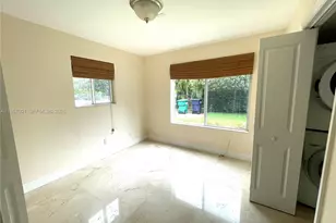 10672 SW 77th Ave, Pinecrest, FL 33156 - Photo 17