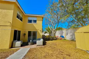 9411 NW 55th St, Sunrise, FL 33351 - Photo 31