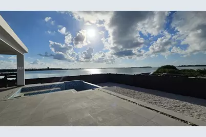 42A Barrier Reef Drive, Newport Beach, CA 00000 - Photo 5