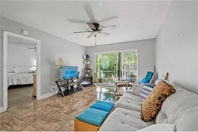 8380 Lagos De Campo Blvd #307, Tamarac, FL 33321 - Photo 7
