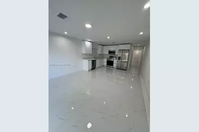 3127 NW 60 St. #0, Miami, FL 33142 - Photo 5