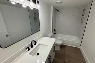 460 S Park Rd, Hollywood, FL 33021 - Photo 1