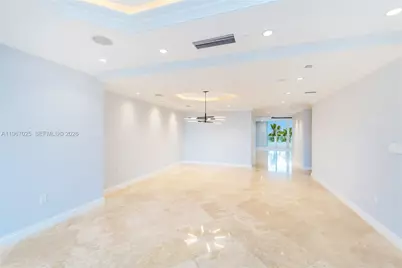 791 Crandon Blvd #507, Key Biscayne, FL 33149 - Photo 11