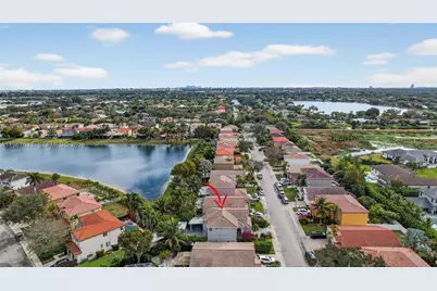 10755 SW 17th Pl, Davie, FL 33324 - Photo 51