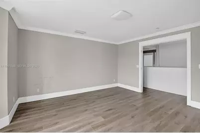 10755 SW 17th Pl, Davie, FL 33324 - Photo 23