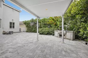 10755 SW 17th Pl, Davie, FL 33324 - Photo 43