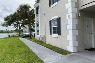 2841 N Oakland Forest Dr, Oakland Park, FL 33309 - Photo 3