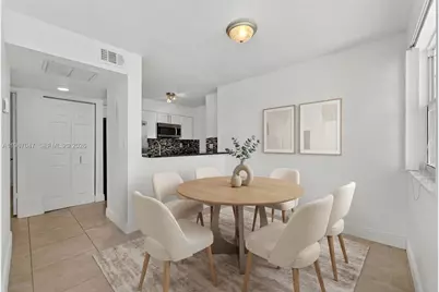 2841 N Oakland Forest Dr #110, Oakland Park, FL 33309 - Photo 9