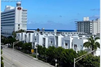 3201 NE 14th St Cswy #605, Pompano Beach, FL 33062 - Photo 21