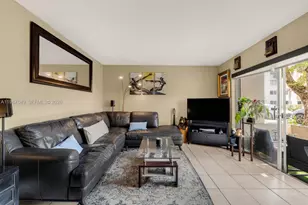 7785 SW 86th St, Miami, FL 33143 - Photo 5