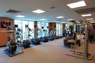 950 Brickell Bay Dr, Miami, FL 33131 - Photo 7