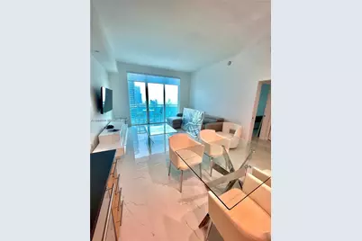 950 Brickell Bay Dr #5209, Miami, FL 33131 - Photo 17