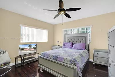 1775 NE 147th St, Miami, FL 33181 - Photo 37