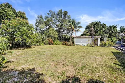 1775 NE 147th St, Miami, FL 33181 - Photo 47