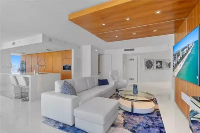 4779 Collins Av #3701, Miami Beach, FL 33140 - Photo 5