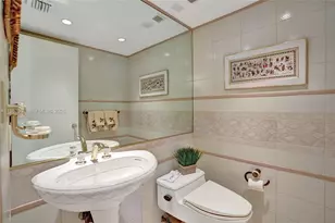 11113 Biscayne Blvd, Miami, FL 33181 - Photo 27