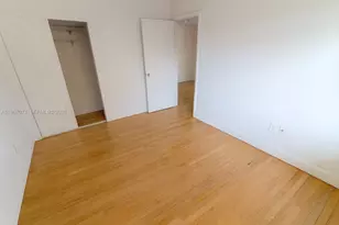 7207 Bay Dr, Miami Beach, FL 33141 - Photo 9