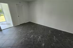 4065 N Lyndhurst N, Deerfield Beach, FL 33442 - Photo 9