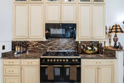 7409 Gathering Ct, Kissimmee, FL 34747 - Photo 13