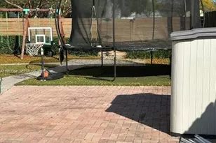 15845 SW 153rd Ave, Miami, FL 33187 - Photo 31