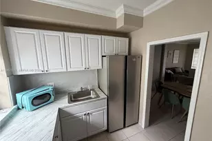 301 86th St, Miami Beach, FL 33141 - Photo 7