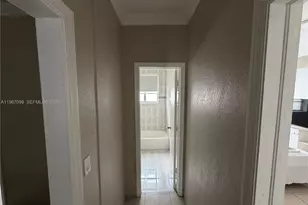 301 86th St, Miami Beach, FL 33141 - Photo 9