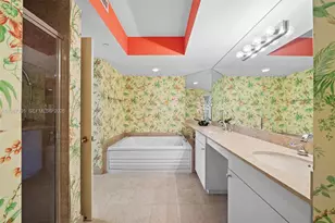 4775 Collins Ave, Miami Beach, FL 33140 - Photo 21